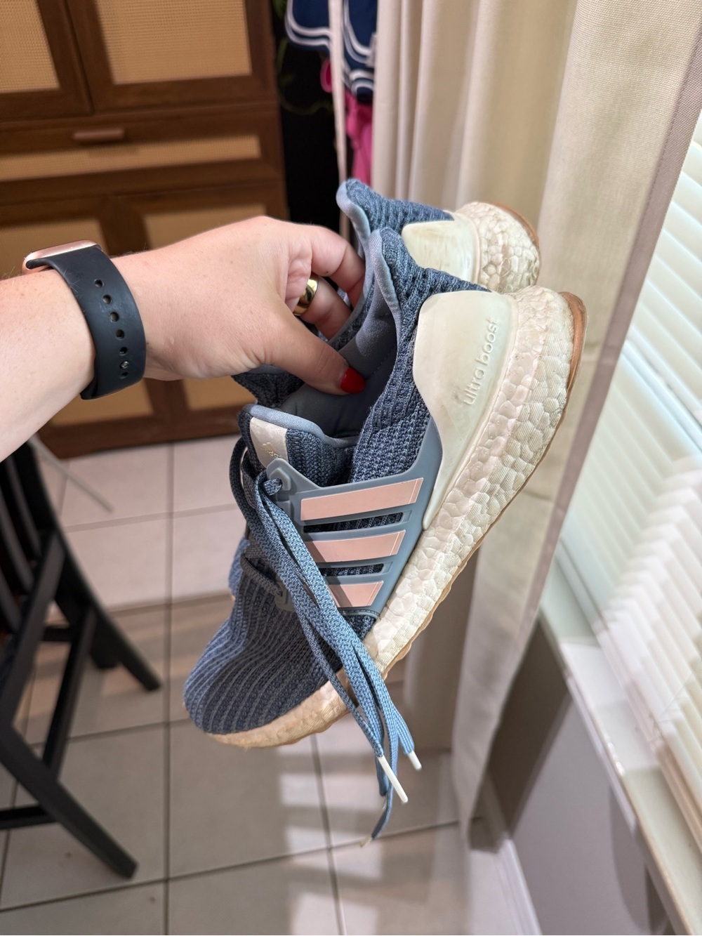 adidas Ultraboost 4.0 Sneakers in Blue and Pink - Picture 3 of 7